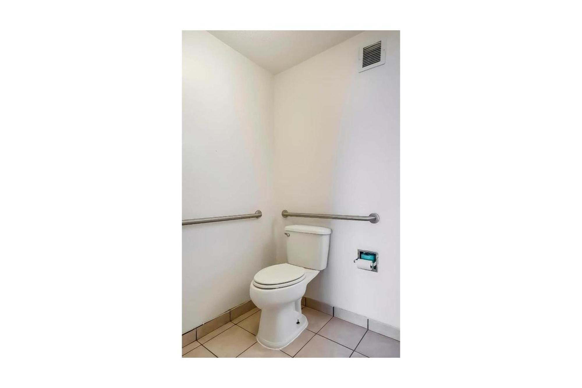 Oyo Hotel Bossier City La - Red River Buitenkant foto