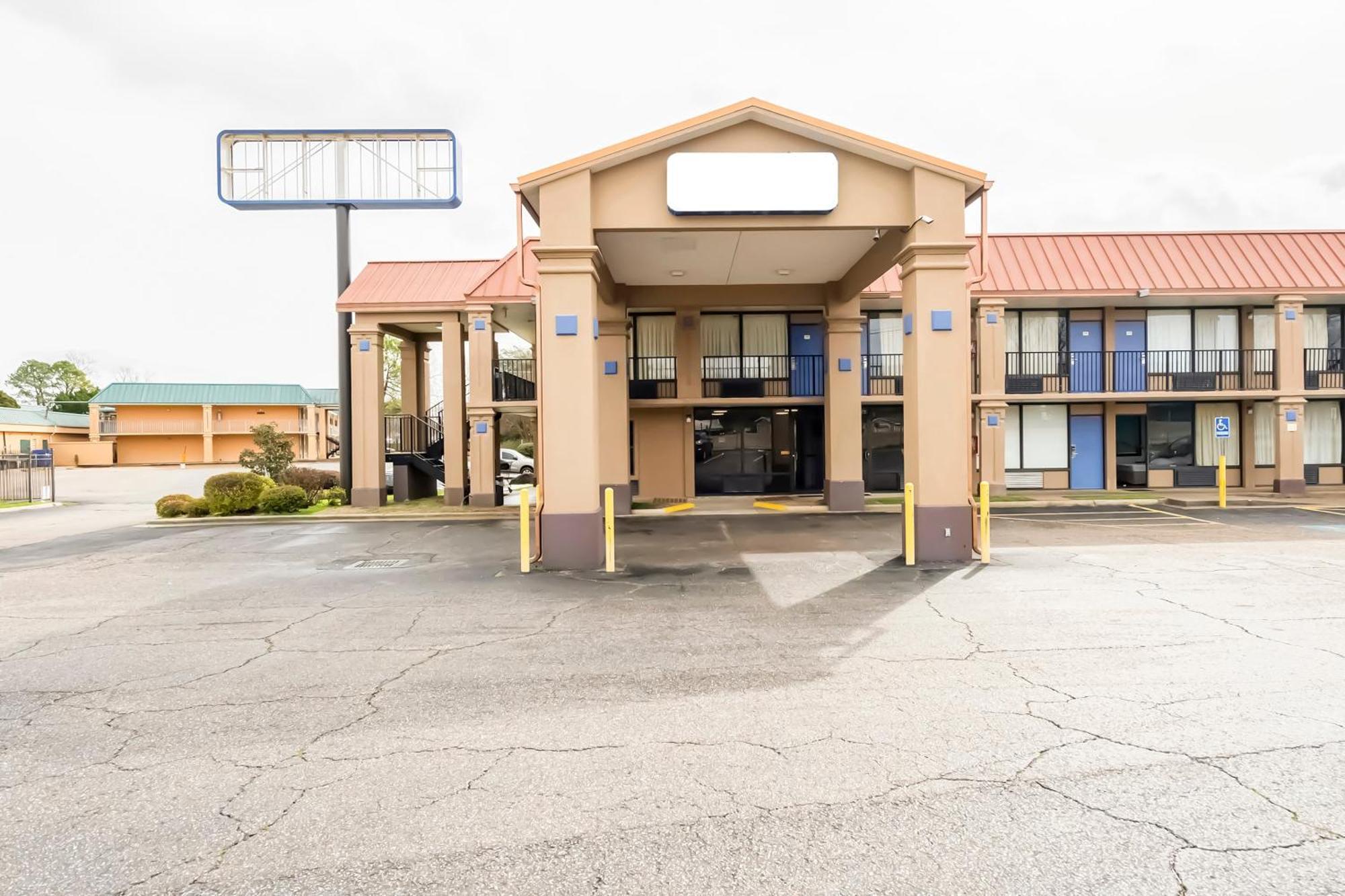 Oyo Hotel Bossier City La - Red River Buitenkant foto